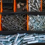 Kotwa metalowa – rozwiązanie wszechstronne dla trwałego i bezpiecznego montażu