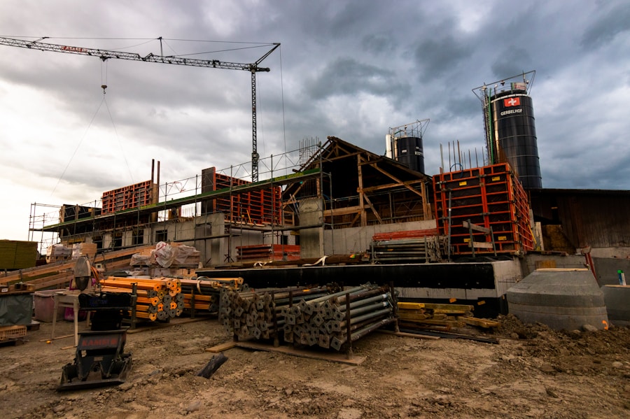 Budowa budynku gospodarczego 35m2 – ile trzeba zainwestować?